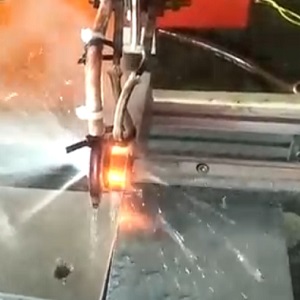 浅析连杆螺栓的高频炉热处理工艺过程